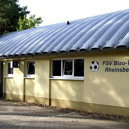 Elfmeter בית הארחה ריינסברג